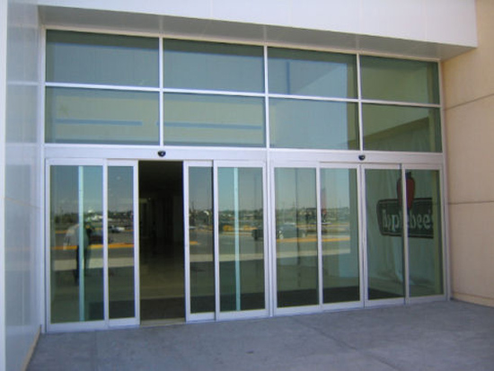 www.glassdoorspecialist.com